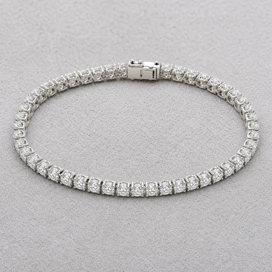 Indicative render of a 6.24 carat diamond tennis bracelet, shown in white gold, also made in white, yellow or rose gold