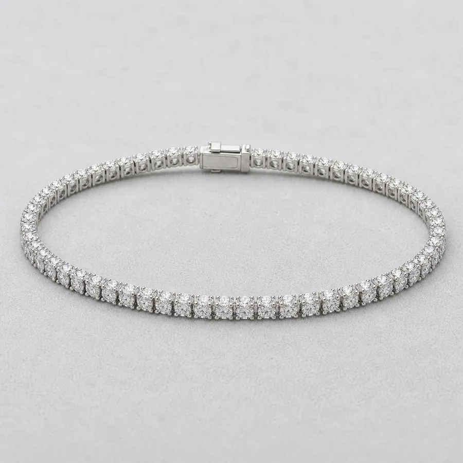 Indicative render of a 7.20 carat diamond tennis bracelet, shown in white gold, also made in white, yellow or rose gold